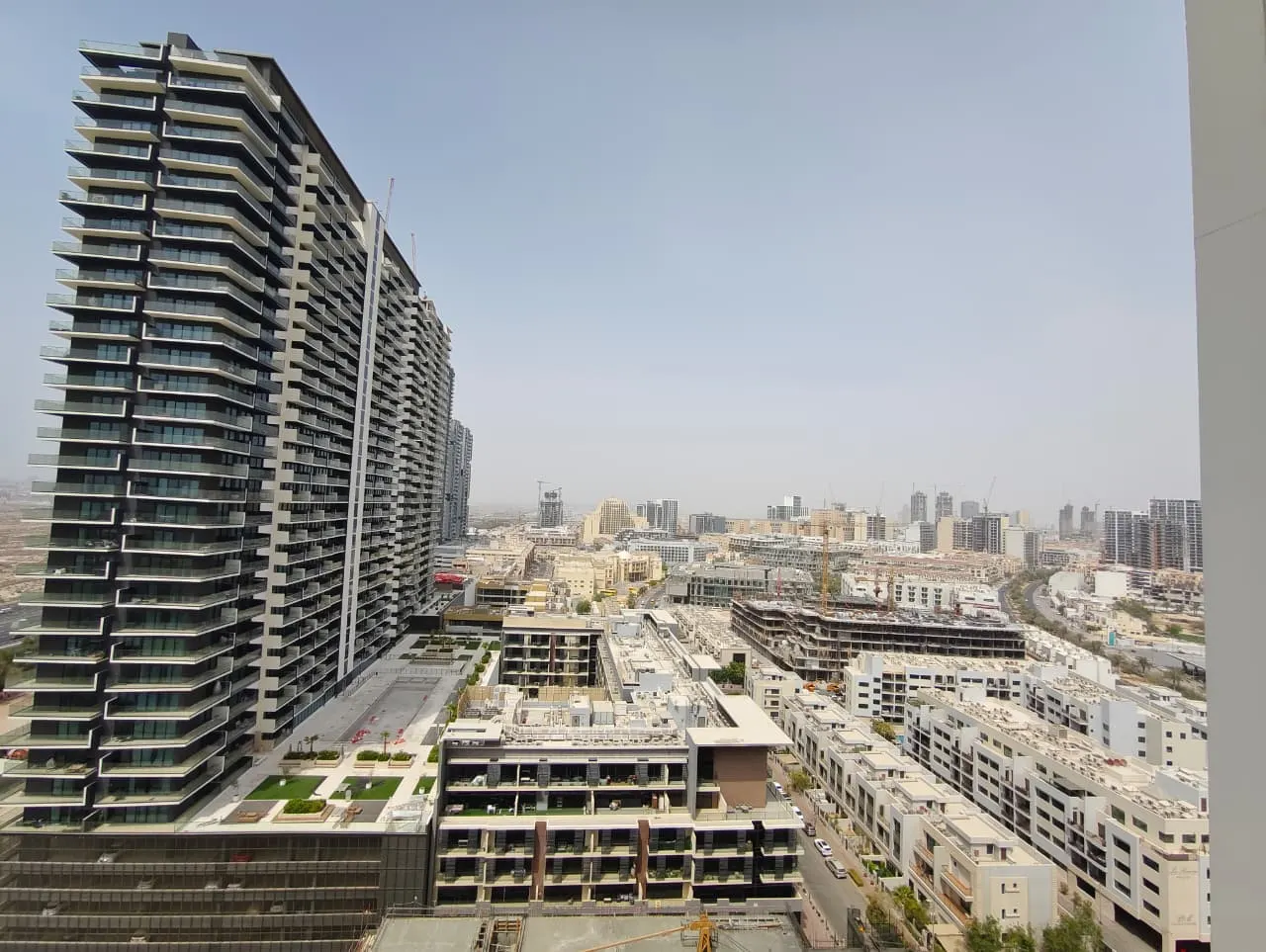 Binghatti House apartment, JVC